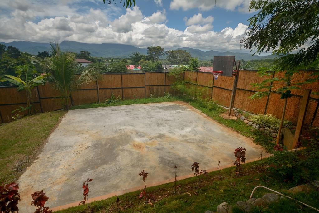 Hilltop Pool And Villa Puerto Princesa Εξωτερικό φωτογραφία