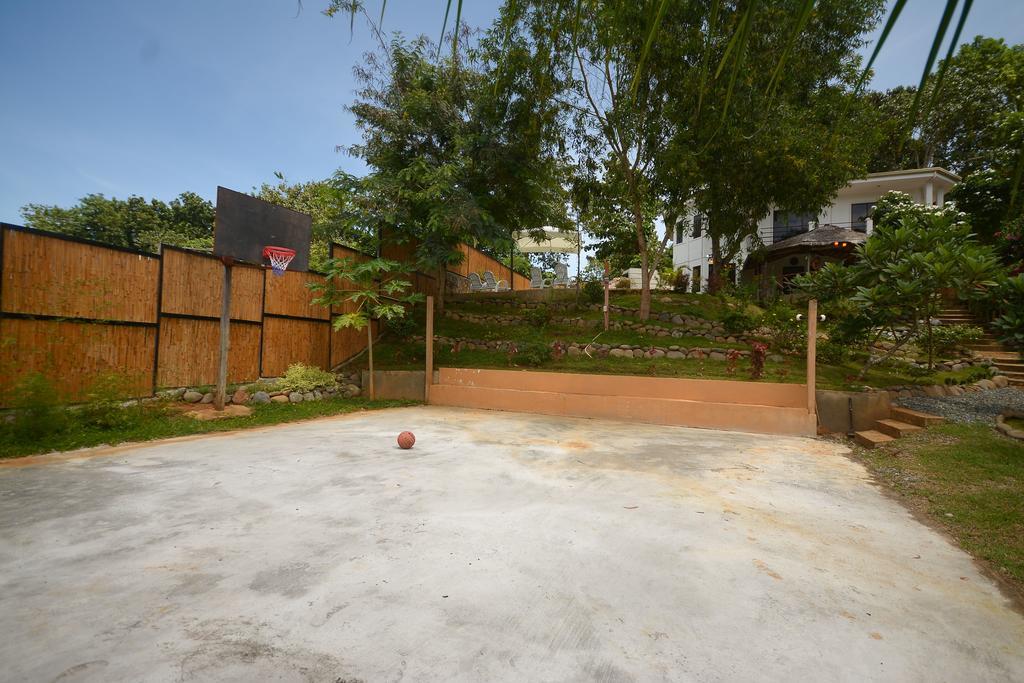 Hilltop Pool And Villa Puerto Princesa Εξωτερικό φωτογραφία