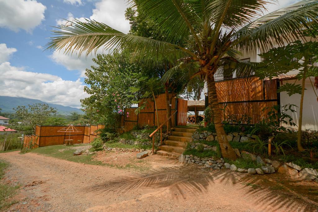 Hilltop Pool And Villa Puerto Princesa Εξωτερικό φωτογραφία