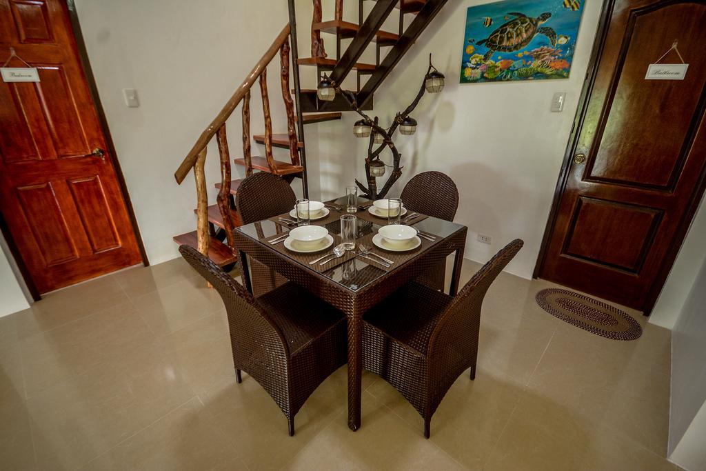 Hilltop Pool And Villa Puerto Princesa Εξωτερικό φωτογραφία