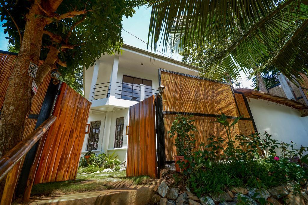 Hilltop Pool And Villa Puerto Princesa Εξωτερικό φωτογραφία