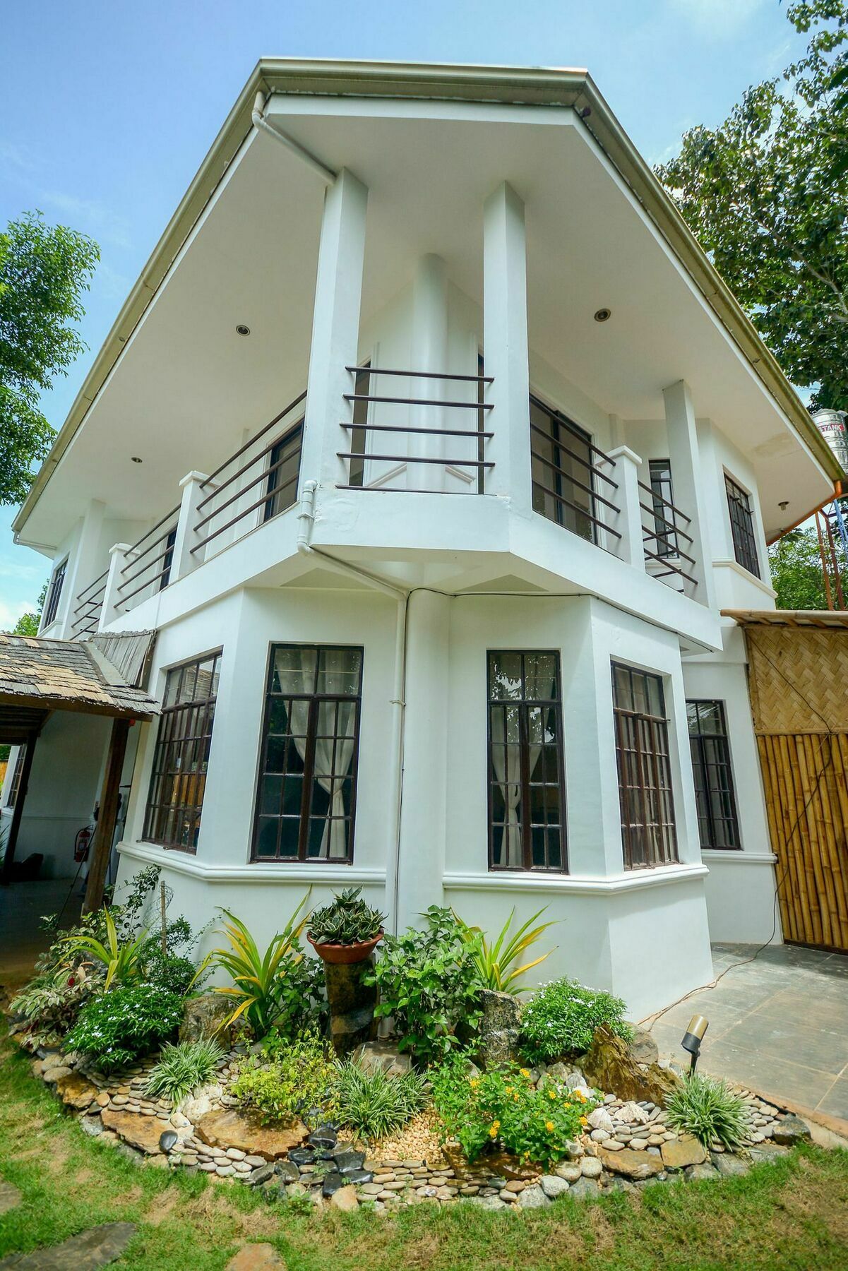 Hilltop Pool And Villa Puerto Princesa Εξωτερικό φωτογραφία